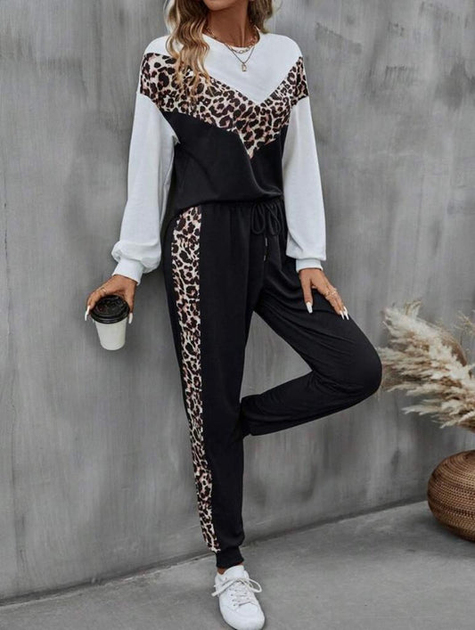 Printed Blouse and Pants Matching Set