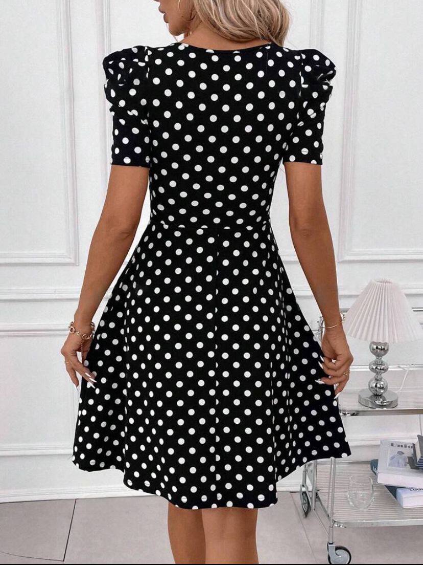 SHORT BUBBLE SLEEVE SQUARE NECK POLKA DOT SHORT DRESS