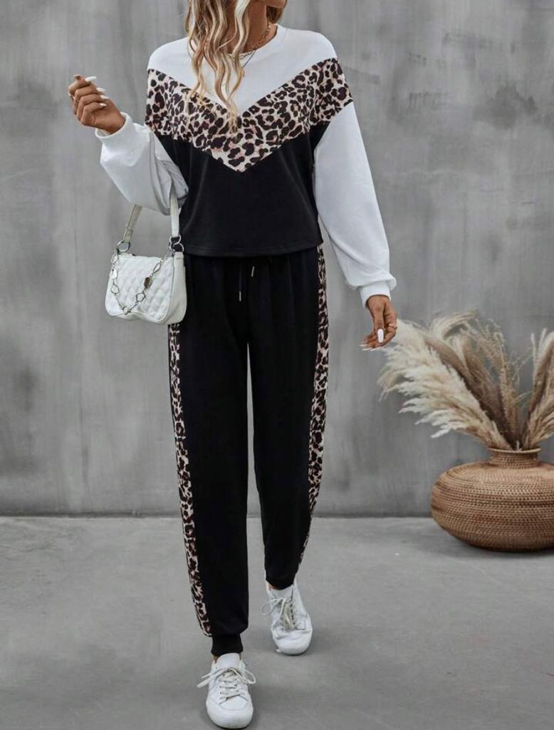 Printed Blouse and Pants Matching Set