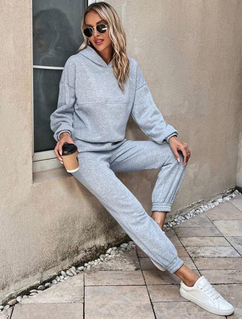 Matching Set Solid Color Hoodie and Pants Jogger Sets for Women 2 Piece Sweatsuit Outfits Long Sleeve Pullover Sweatshirt Pants Set Tracksuit