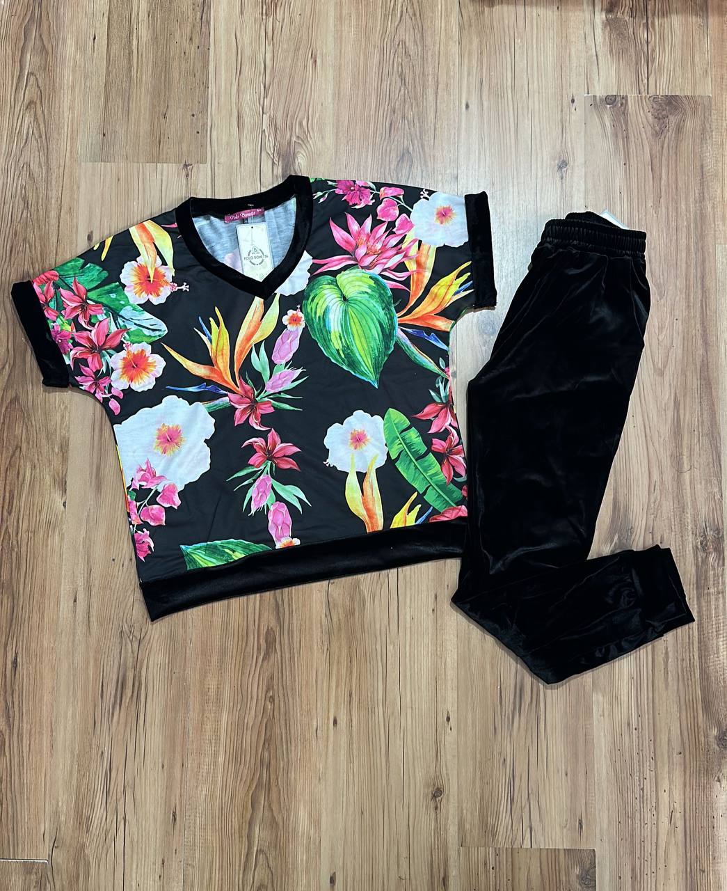 Printed Top and Velvet Pants Matching Set