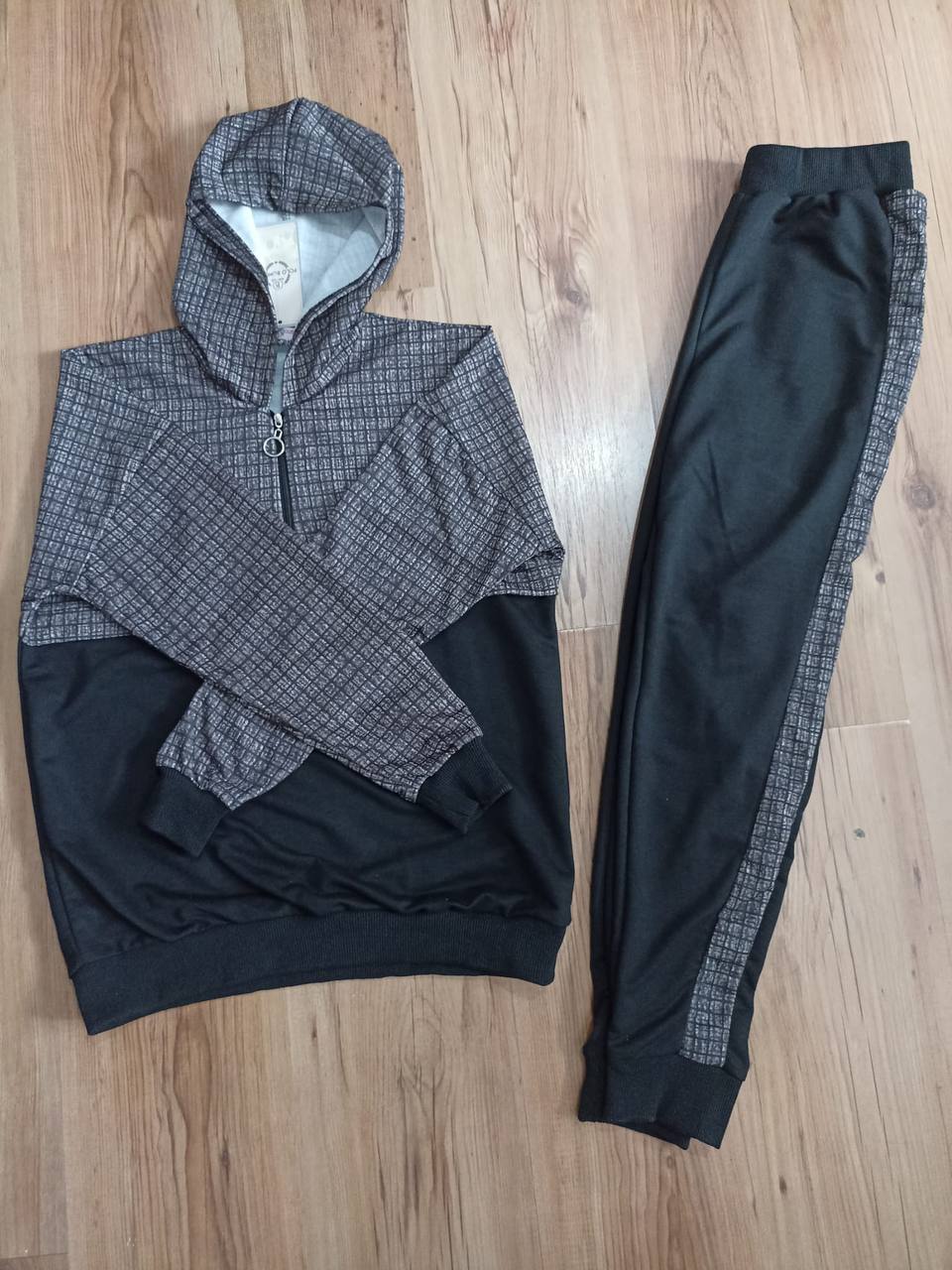 Printed Hoodie and Pants Matching Set